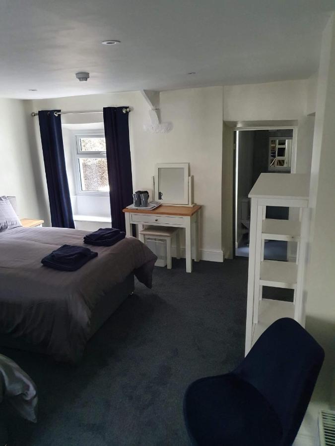 Red Lion Rooms - Self Check In Dalton-in-Furness Dış mekan fotoğraf
